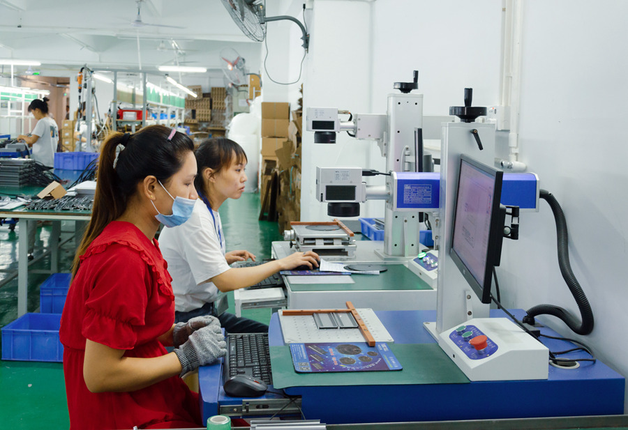 注意！LED工礦燈電源正常使用和延長(zhǎng)壽命的因素有這些